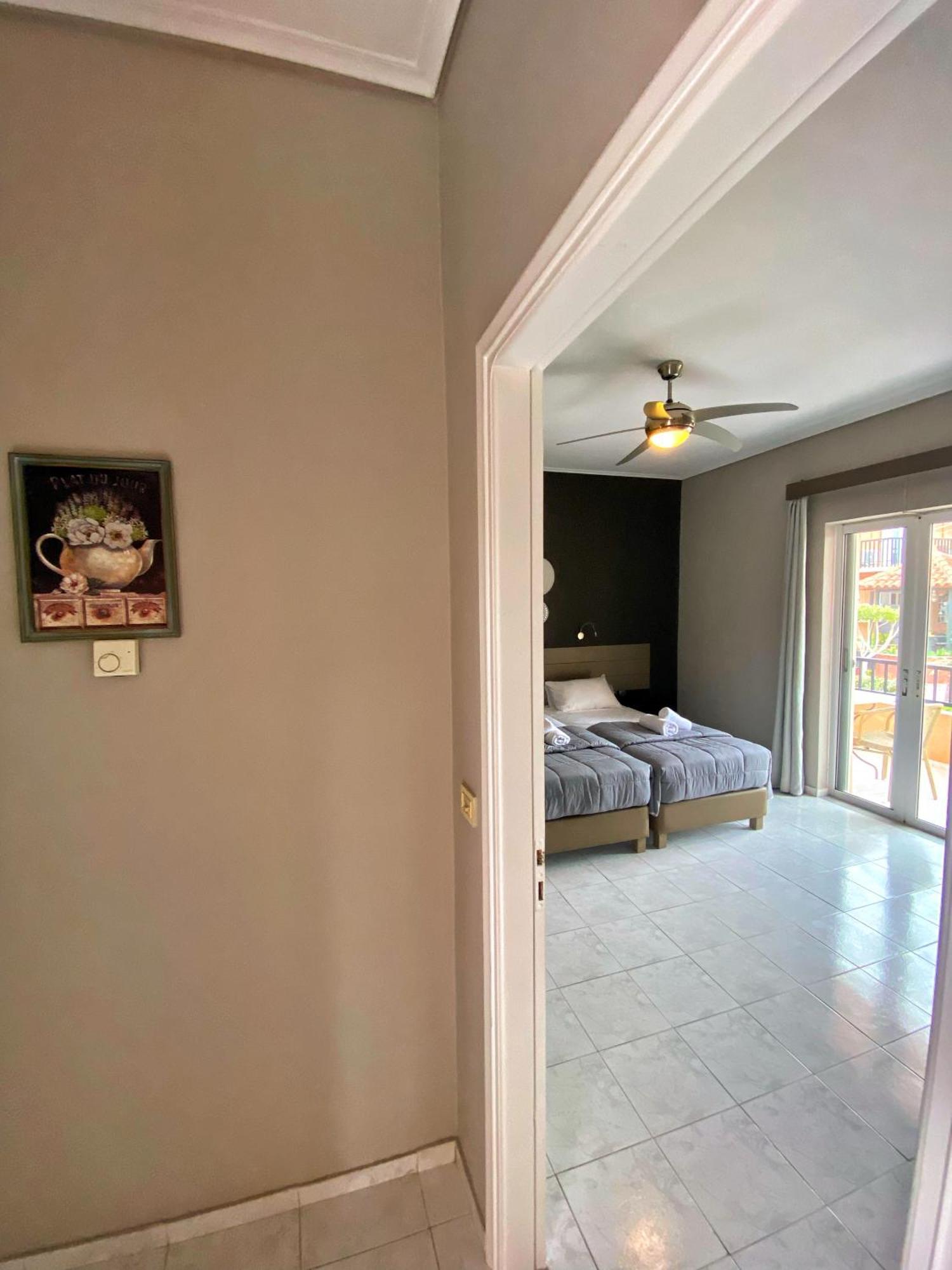 זקינטוס טאון Filoxenia Luxury Studios & Apartments חדר תמונה