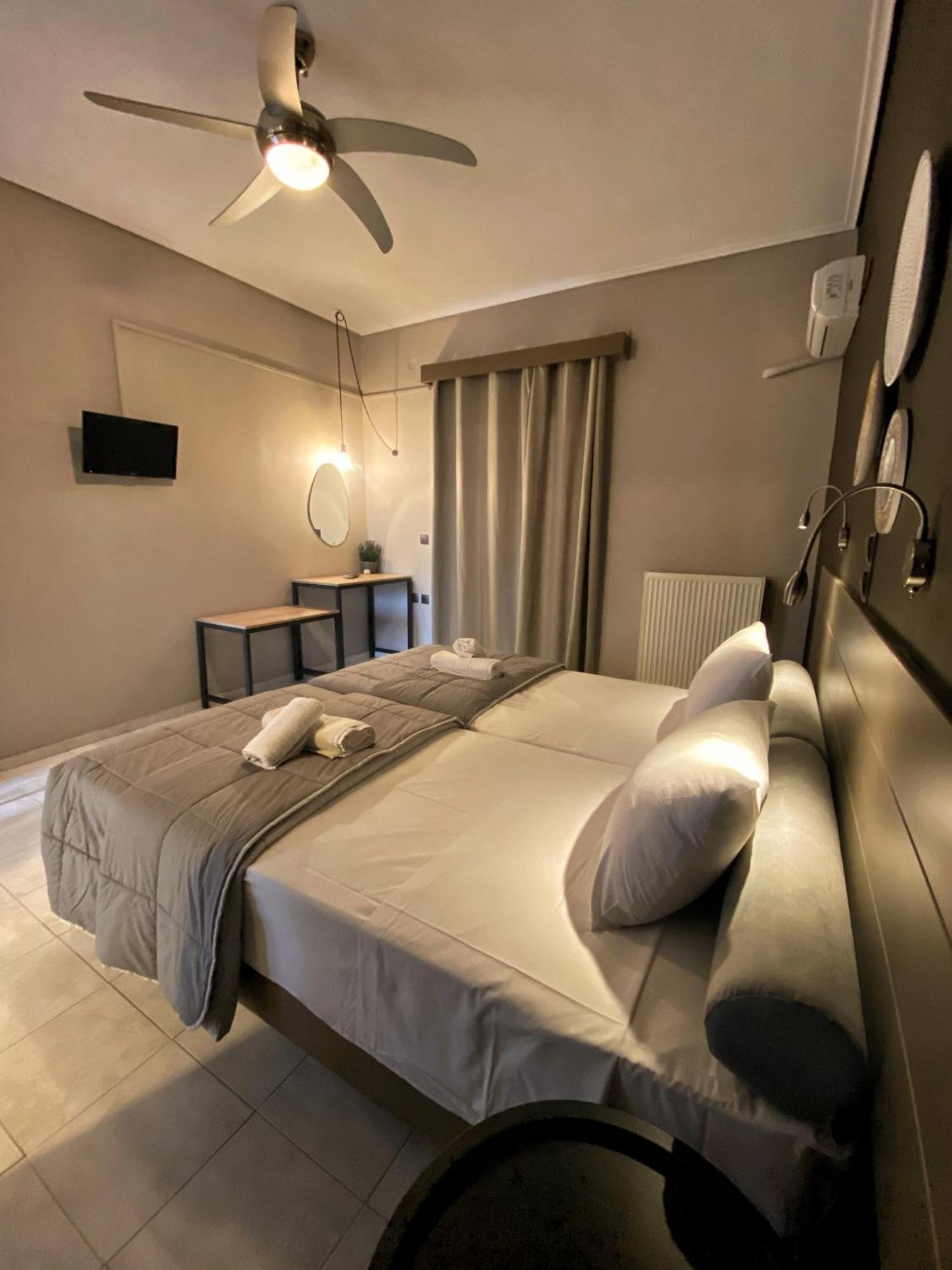 זקינטוס טאון Filoxenia Luxury Studios & Apartments חדר תמונה